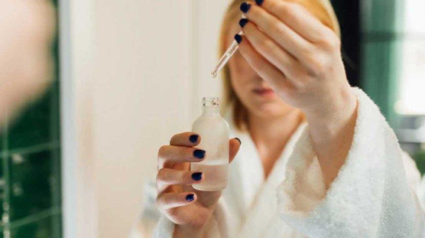 7 Rekomendasi Serum Anti Dark Spot, Solusi Hilangkan Flek Hitam di Wajah yang Membandel