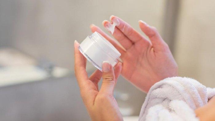88-Daftar-Skincare-Temuan-BPOM-dengan-Kandungan-Asam-Retinoat-yang-Berbahaya-untuk-Kulit.jpg