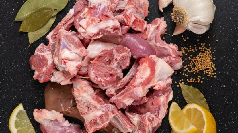 Ada-banyak-cara-mudah-mengatasi-bau-prengus-pada-daging-kambing.jpg
