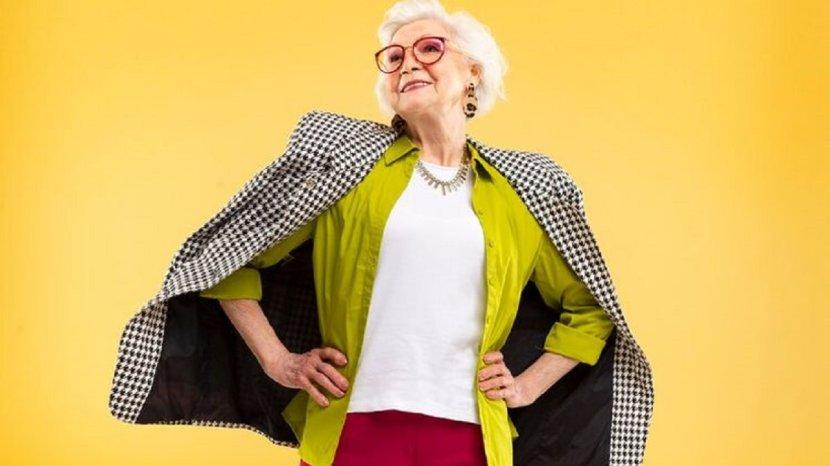 6 Tren Aksesori Perempuan yang Cocok untuk Gaya Vintage, Tampil Iconic Sepanjang Hari