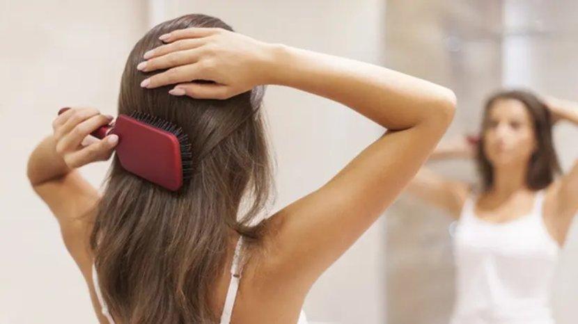 Benarkah-Penggunaan-Wet-Brush-Efektif-Mengurangi-Rambut-Rontok-Ini-Penjelasan-dan-Tips-Memakainya.jpg