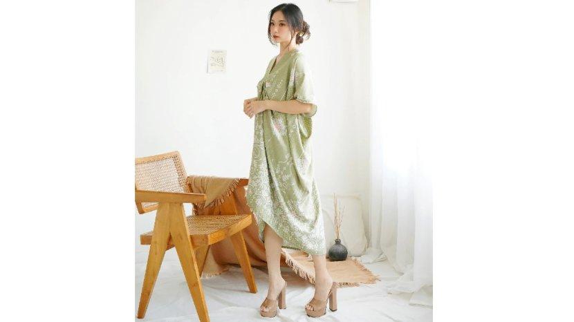 5 Jenis Kaftan Modern di Shopee yang Mewah untuk Segala Acara