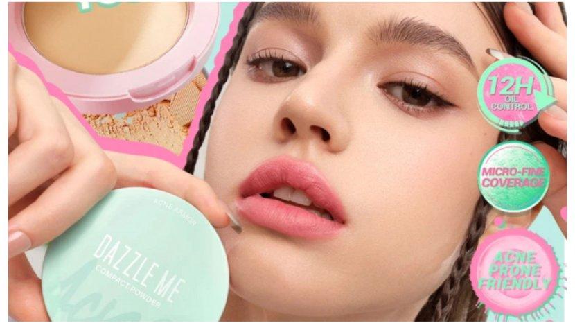 DAZZLE-ME-Acne-Armor-Flawless-Flex-Compact-Powder2.jpg