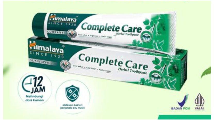 Himalaya-Complete-Care-Herbal-Toothpaste.jpg