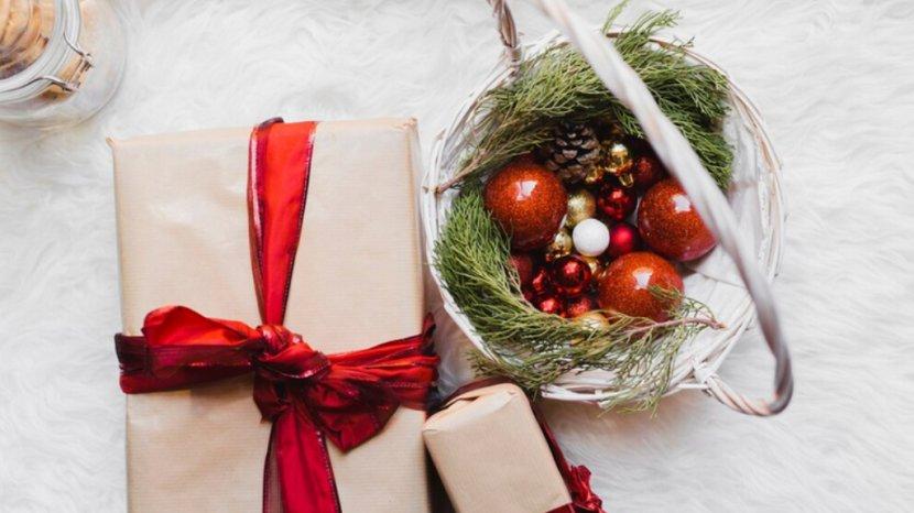 12 Rekomendasi Barang Harga Spesial 12.12 yang Cocok Dijadikan Isi Hampers Natal 2025