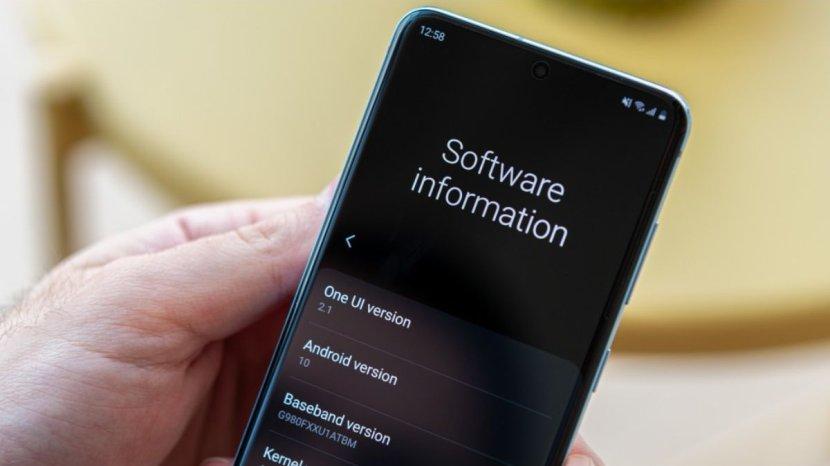 Ilustrasi-HP-SAMSUNG-dengan-One-UI-2.jpg