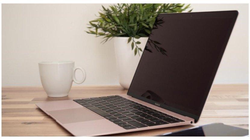 Ilustrasi-Laptop-Desain-ringan.jpg
