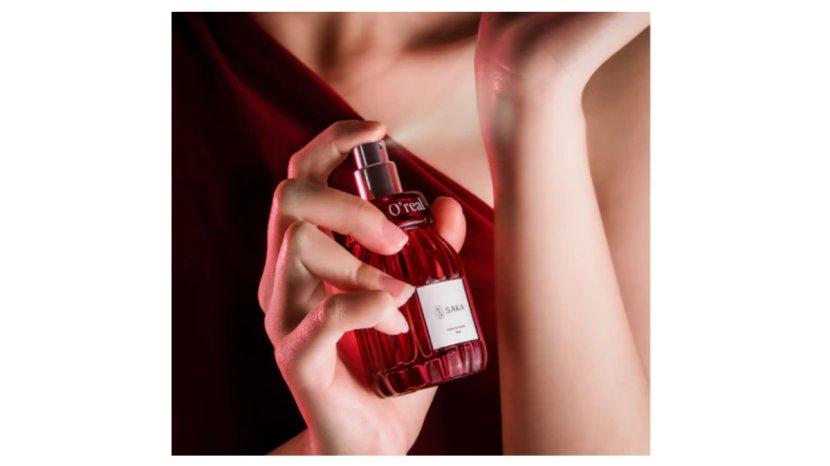 Review Lengkap SAKA Oreal Extrait de Parfum: Wangi Tahan Lama hingga 12 Jam