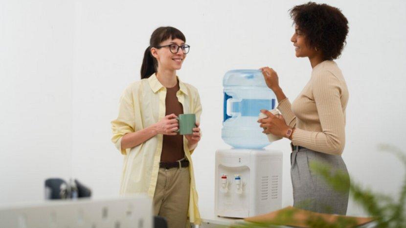 Kenali 9 Hal yang Jadi Pertanda Dispenser Air Butuh Dibersihkan