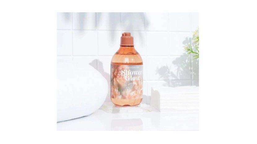 Ilustrasi-kemasan-Madame-Gie-Shower-Glow-Hypoallergenic-Sabun-Mandi.jpg