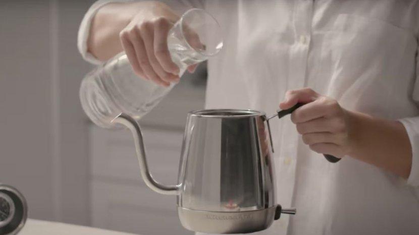 5 Cara Mudah Mengatasi Teko Listrik Tidak Panas, Bisa Dilakukan Sendiri