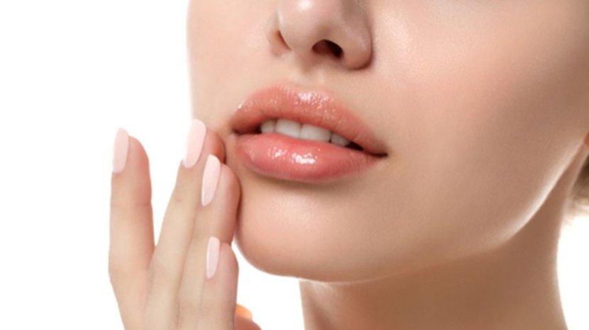 Ilustrasi-pengaplikasian-produk-lip-mask.jpg
