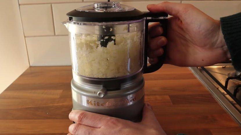 Simpel, Cek 10 Tips Ampuh Hilangkan Bau Menyengat pada Food Chopper