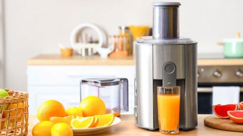 26 Daftar Slow Juicer Terbaik, Hasilkan Jus Minim Ampas Tanpa Merusak Nutrisi
