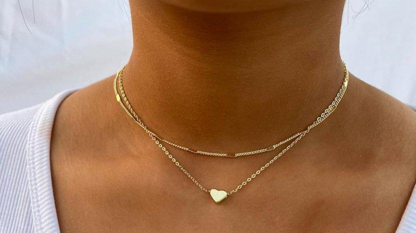 Kalung-emas-dikaitkan.jpg