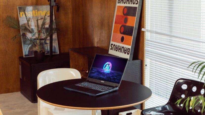 Laptop-MSI-Cyborg-14inchhh.jpg