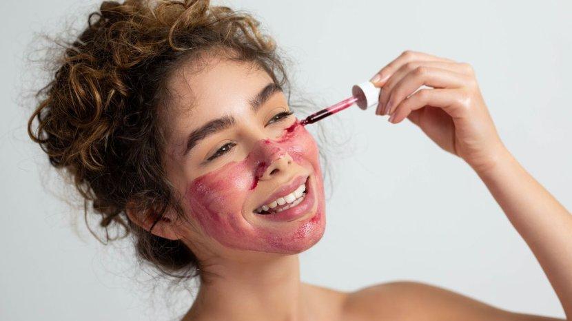 Mengaplikasikan-peeling-serum-terbaik.jpg