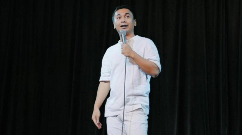 Bikin Podcast Terpendek di Dunia, Raditya Dika Bahas Tentang YouTube Shopping Affiliate, Apa Itu?