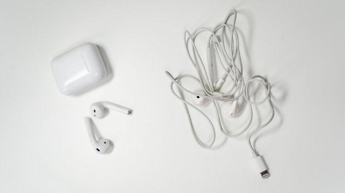 TWS-atau-Earphone-Kabel.jpg