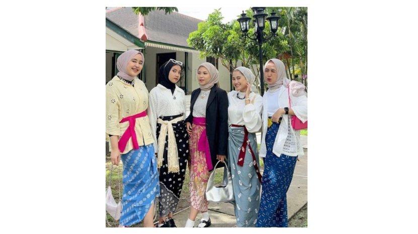 5 Tips Tampil Elegan saat Kenakan Kain Batik, Bikin Outfitmu Makin Kece dan Fashionable