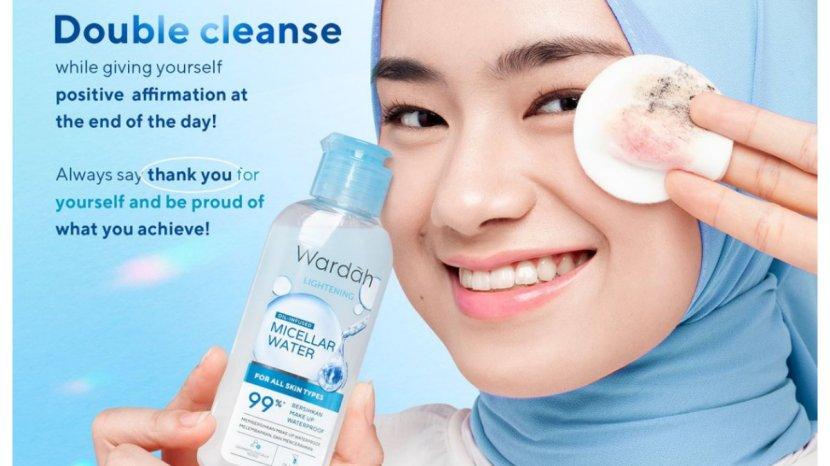 Wardah-Lightening-Oil-Infused-Micellar-Water-8.jpg