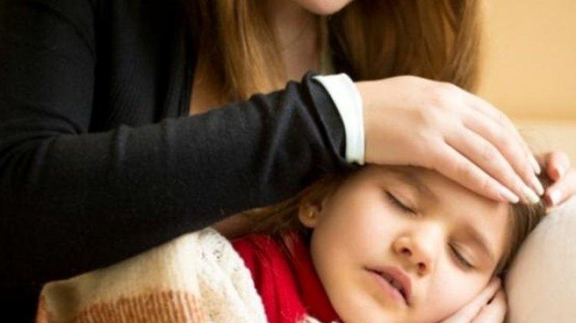 5 Makanan yang Wajib Dihindari saat Amandel Si Kecil Kambuh