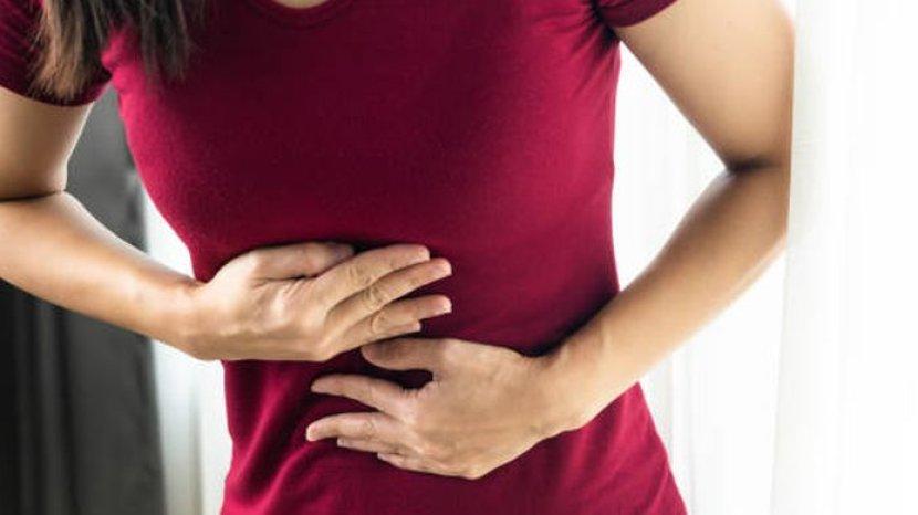 8 Tips Mudah Mengatasi Asam Lambung yang Tiba-tiba Naik saat Beraktivitas