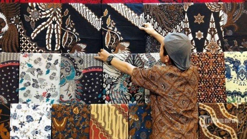Cara Merawat Kain Batik Cap Berwarna Cerah Agar Tak Mudah Pudar