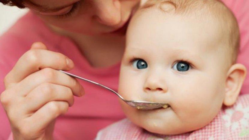 4 Rekomendasi Vitamin Penambah Nafsu Makan Terbaik untuk Si Kecil yang Susah Makan