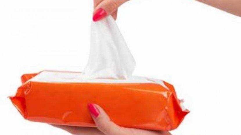 Tak Banyak yang Tahu, Ini 3 Manfaat Tisu Basah untuk Perabot Rumah