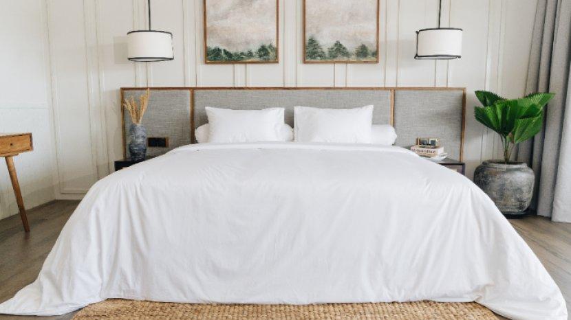 bed-set-luxury-tc-400-plain-white-king-size.jpg