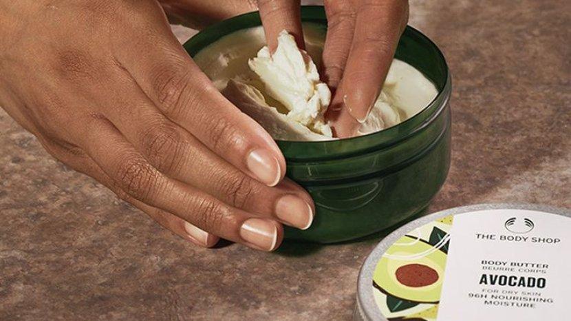 5 Manfaat Body Butter untuk Merawat Kulit Tubuh yang Kering
