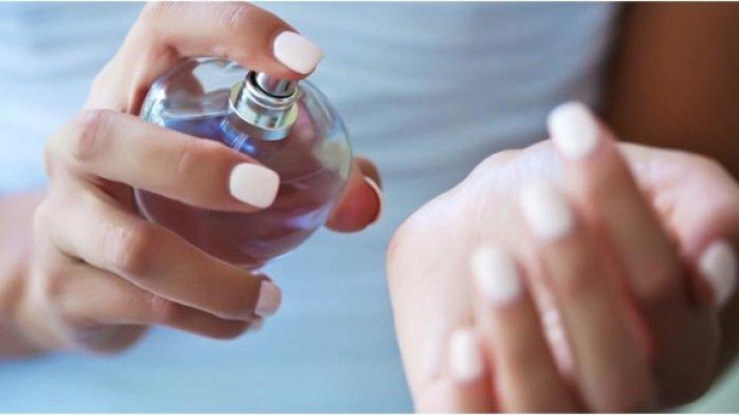 Makin Percaya Diri, Kenali 7 Tips Agar Parfum Lebih Tahan Lama