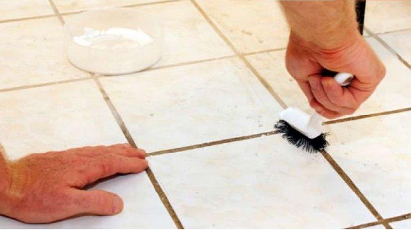 cara-membersihkan-bekas-noda-semen-pada-keramik.jpg