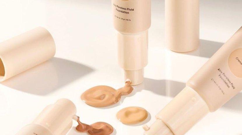 DEAR ME BEAUTY Airy Poreless Fluid Foundation, Base Make Up Sekaligus Skincare