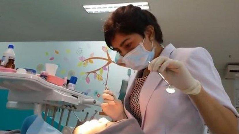 Musim Pandemi Rawan Virus, Perhatikan Cara Memilih Klinik Gigi Berikut