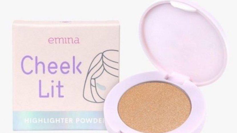 3 Langkah Tepat Gunakan Highlighter dari Brand Emina