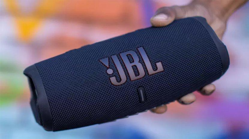 JBL Charge 5, Speaker dengan Audio Jernih dan Powerful