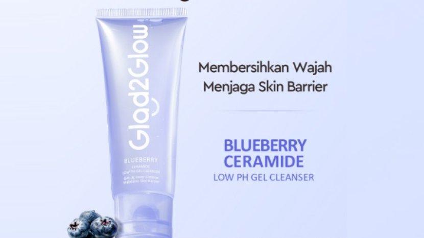 glad2glow-blueberry-ceramide-low-ph-gel-cleanser-2.jpg