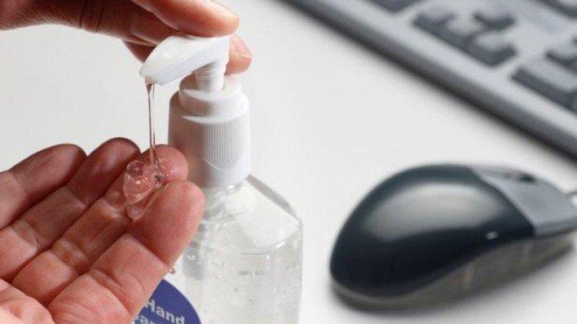 Telapak Tangan Kering Akibat Penggunaan Hand Sanitizer? Yuk Ikuti Langkah Ini