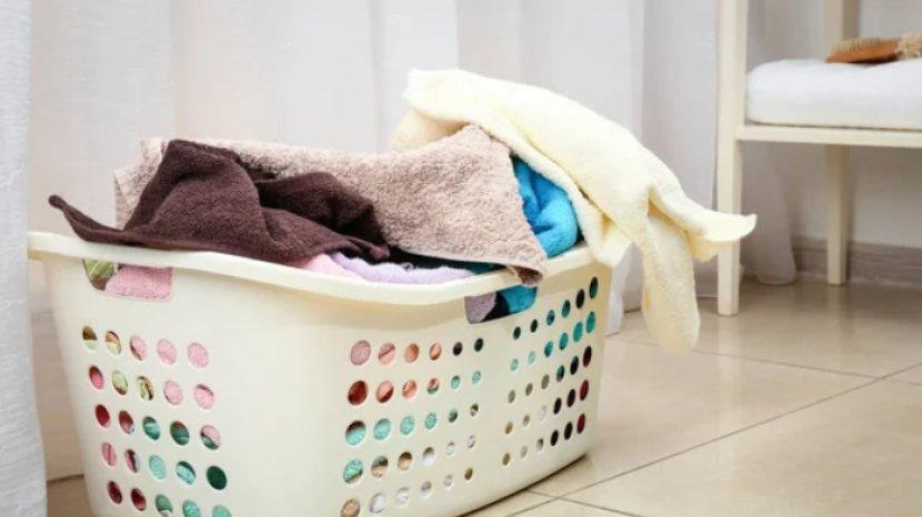 5 Tips Membersihkan Handuk Berjamur Supaya Kembali Bersih, Bonus Bau Apek Hilang