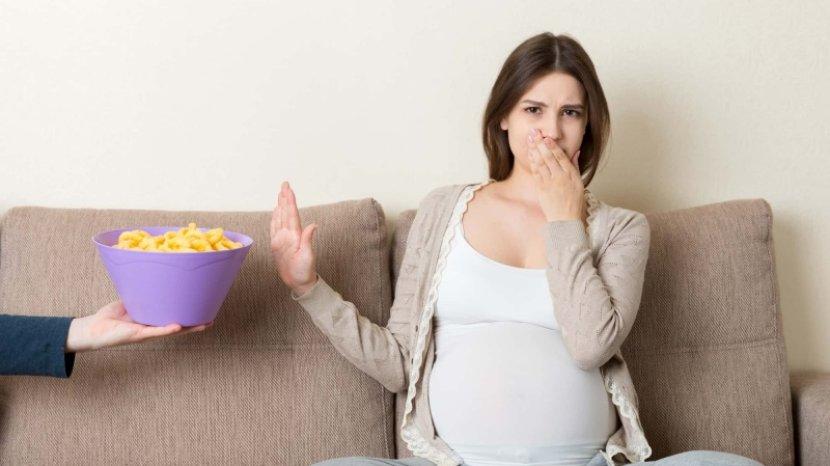 Jangan Dimakan kalau Sedang Hamil! 9 Makanan Ini Jadi Pantangan Bumil, Bisa Membahayakan Janin