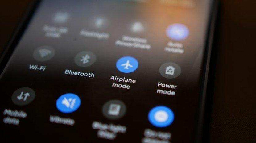 Tak Hanya saat Naik Pesawat, Ini 5 Fungsi Lain Airplane Mode