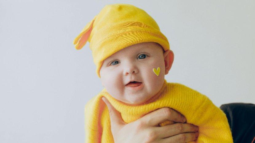 5 Manfaat Pentingnya Lotion untuk Bayi, Bukan Sekedar Melembapkan