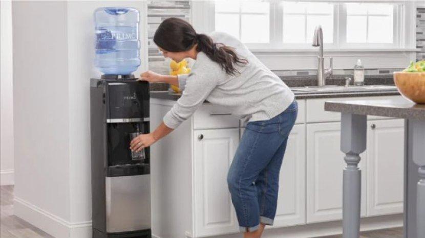 5 Cara Menjaga Air Minum dalam Dispenser agar Selalu Higienis