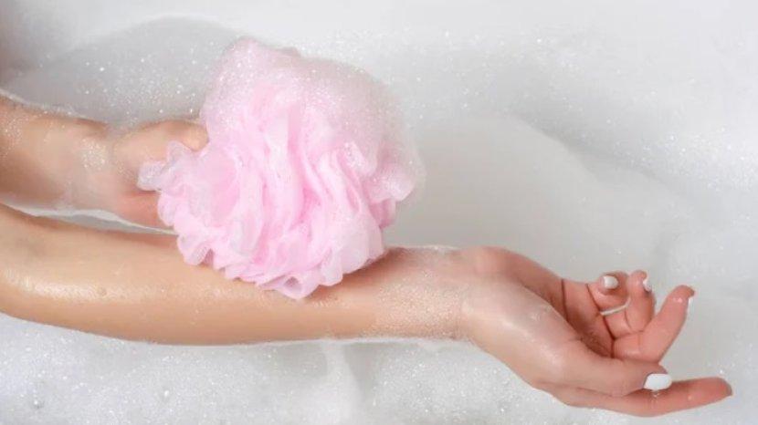 Ampuh Mencerahkan, Ini 5 Rekomendasi Sabun Mandi Cair yang Bisa Kamu Andalkan
