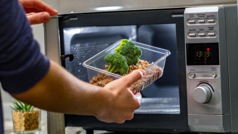 5 Rekomendasi Microwave Low Watt untuk Hidangkan Menu Berbuka dan Sahur