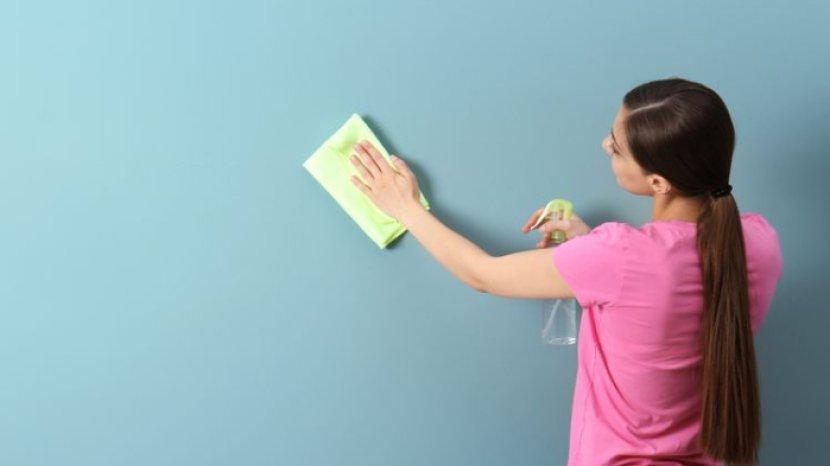 5 Tips Bersihkan Dinding Rumah Agar Selalu Tampak Baru