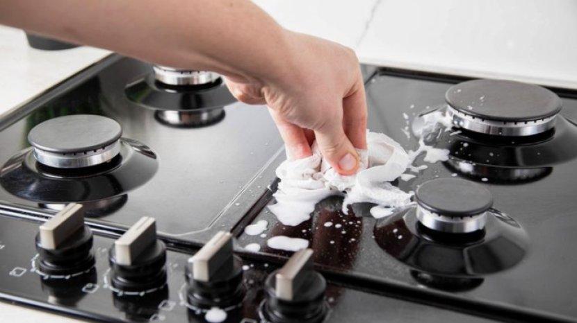 6 Tips Membersihkan Kerak di Kompor Tanam Secara Menyeluruh, Dijamin Kinclong
