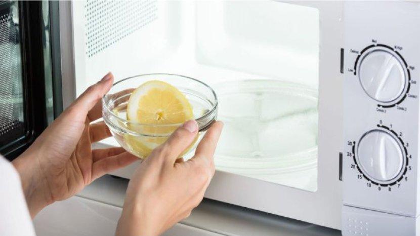 5 Cara Menghilangkan Bau pada Microwave, Ampuh Usir Aroma Gosong dan Terbakar
